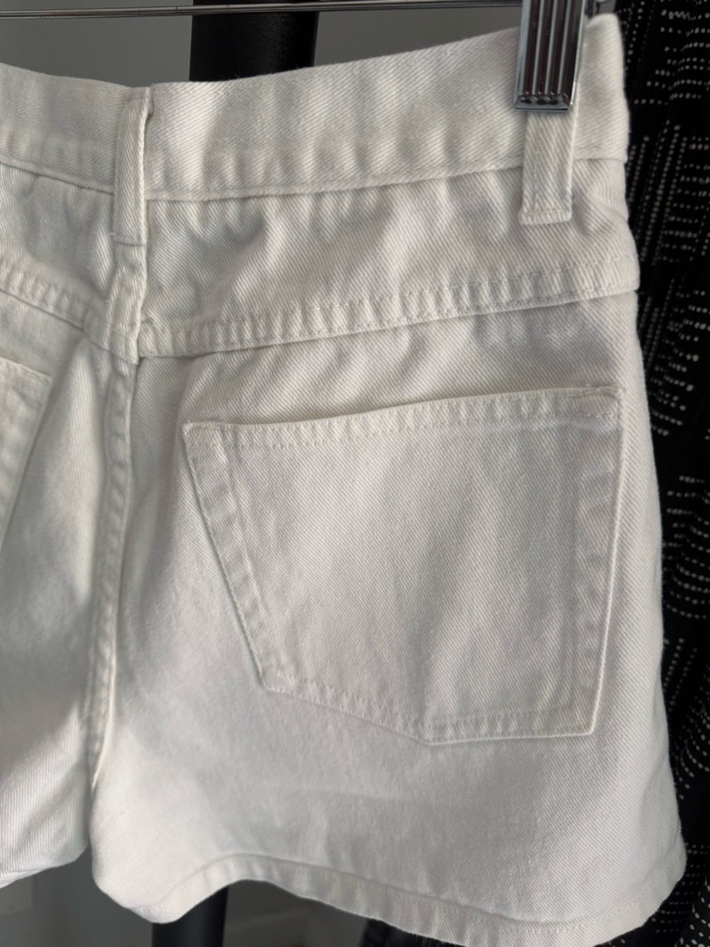 Vintage 90’s Newport News Jeanology White Cotton Denim High Waist Jean Shorts 25 - Picture 6 of 7